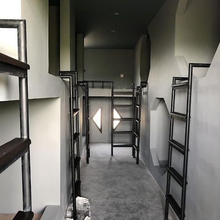 Hacco Capsule Hotel Ubud  Exterior photo