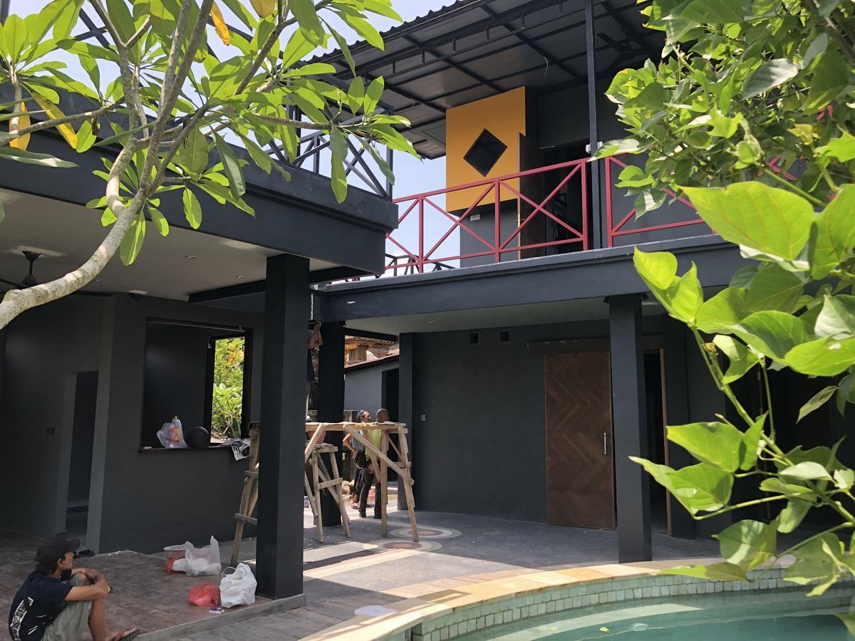 Hacco Capsule Hotel Ubud  Exterior photo