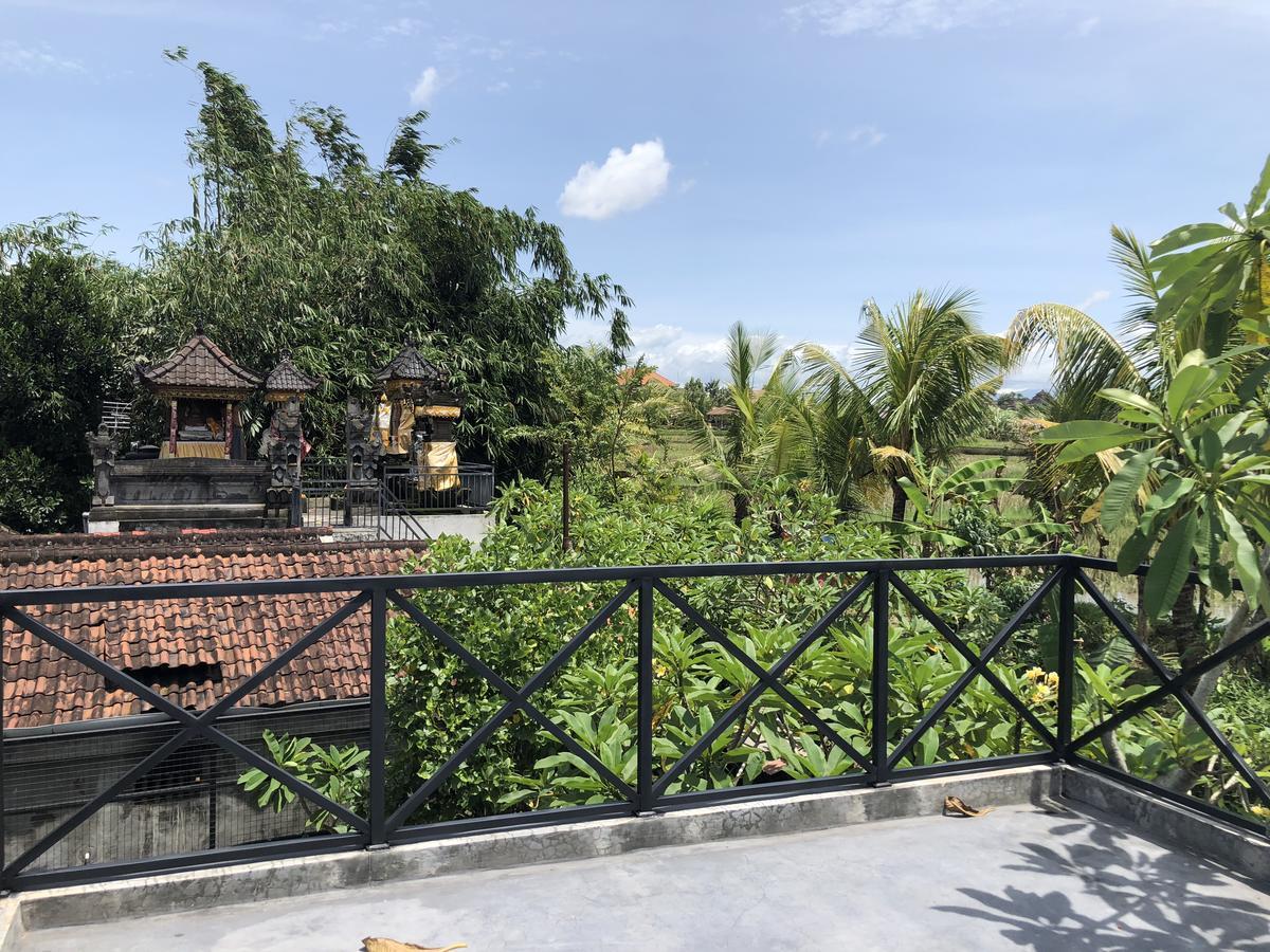 Hacco Capsule Hotel Ubud  Exterior photo